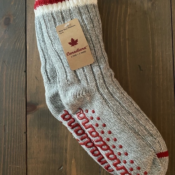 Other - Canadiana Socks